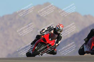 media/Oct-01-2023-SoCal Trackdays (Sun) [[4c570cc352]]/Turn 9 Set 1 (950am)/